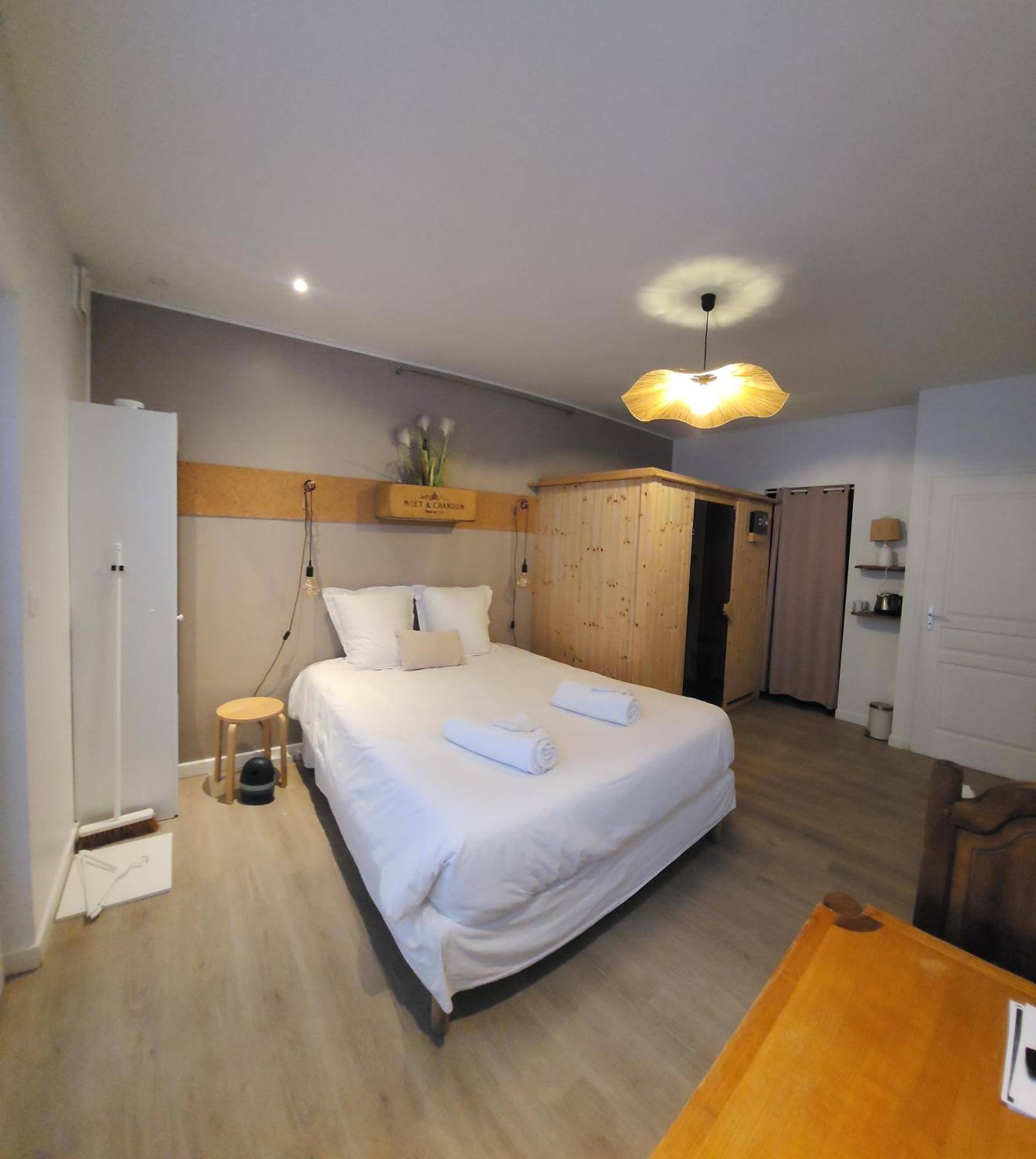 Chambres Privees Hyper-Centre Epernay Lit 160X200Cm Zewnętrze zdjęcie